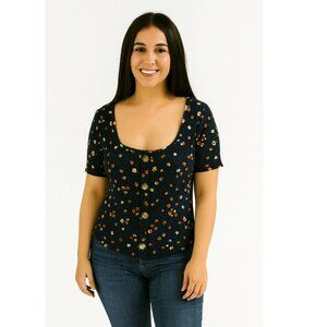 #LOVEWINS Floral Stretchy Top